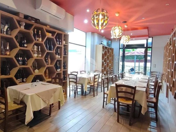 negozio in vendita a Cassino