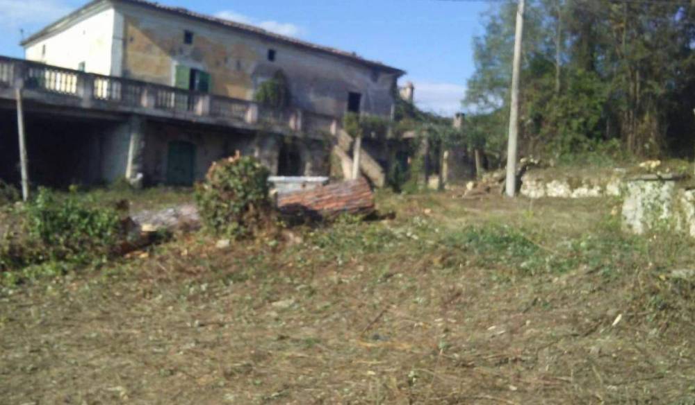 casa indipendente in vendita a Cassino in zona Montecassino