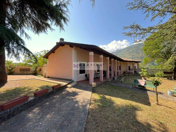 casa indipendente in vendita a Cassino