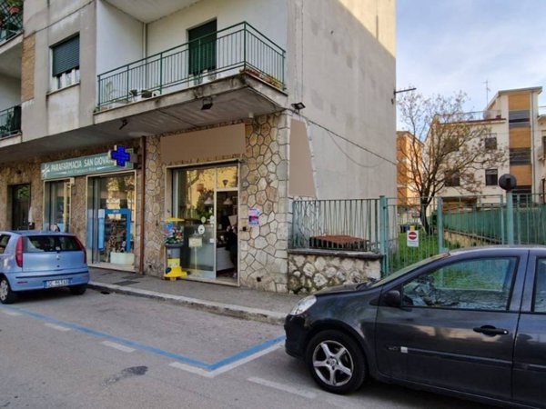 negozio in vendita a Cassino