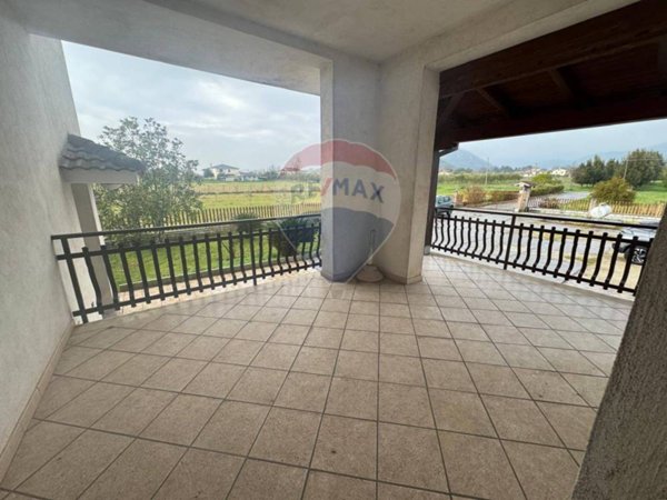 casa indipendente in vendita a Cassino
