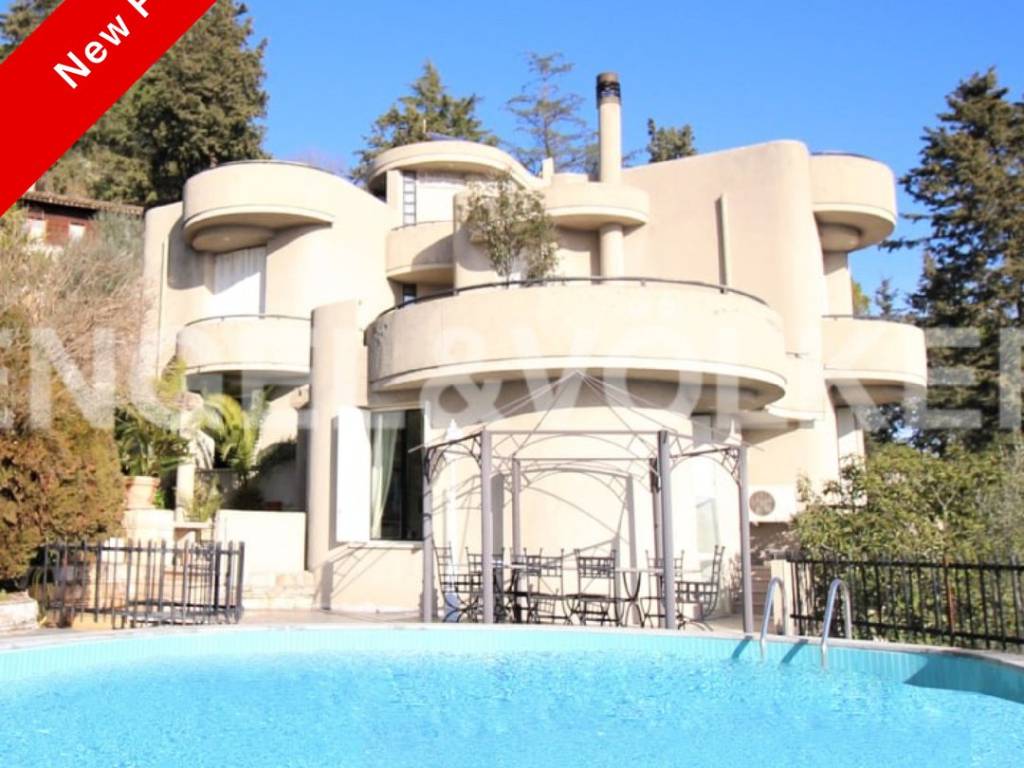 casa indipendente in vendita a Cassino in zona Montecassino