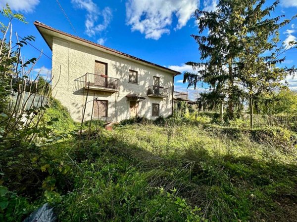 casa indipendente in vendita a Cassino