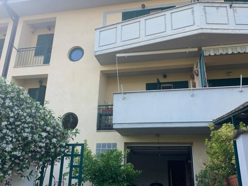 casa indipendente in vendita a Cassino