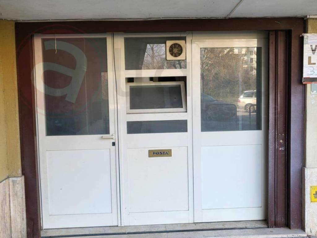 negozio in vendita a Cassino