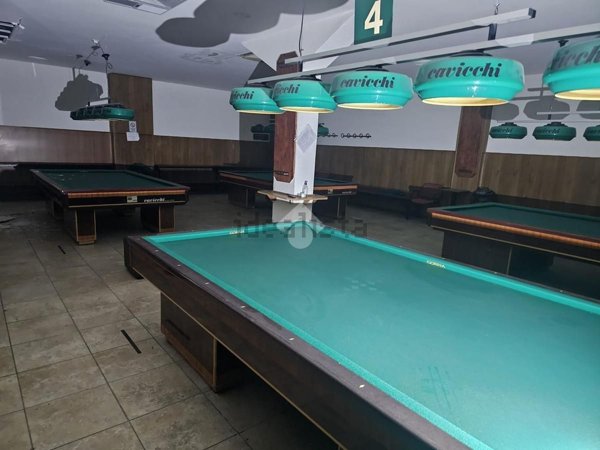 negozio in vendita a Cassino