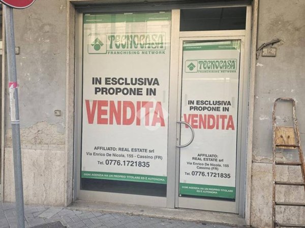 negozio in vendita a Cassino