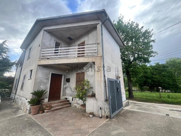 quadrivano in vendita a Cassino