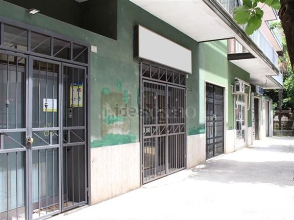 locale commerciale in vendita a Cassino