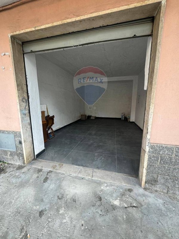 locale commerciale in vendita a Cassino