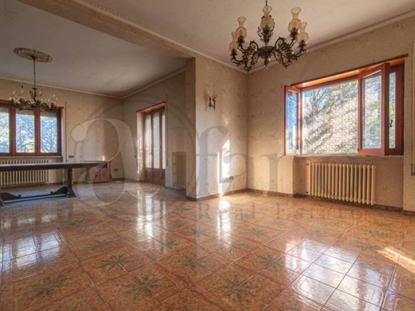 casa indipendente in vendita a Cassino