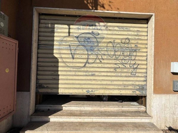 negozio in vendita a Cassino