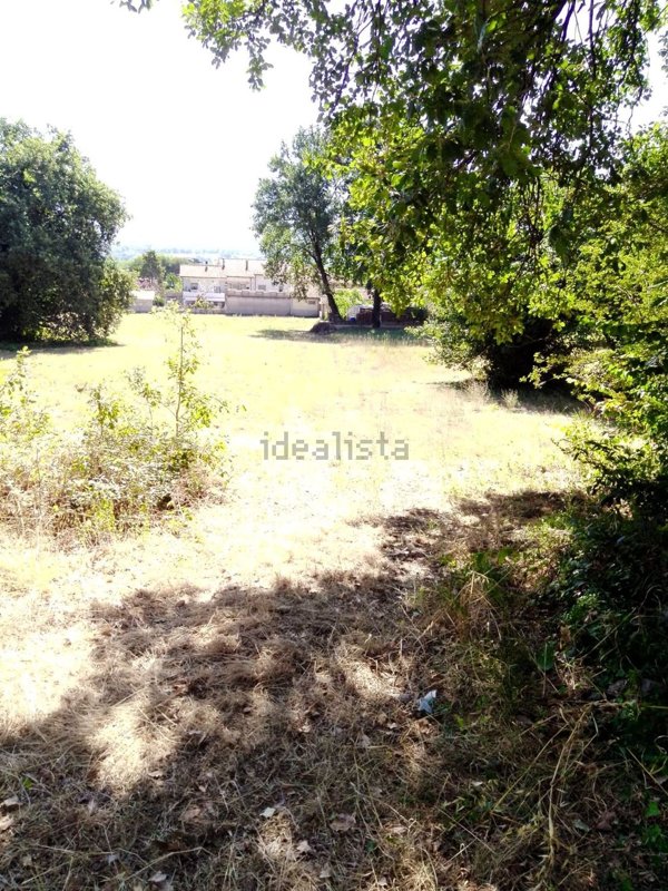 terreno edificabile in vendita a Cassino in zona Caira