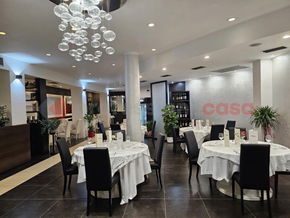 negozio in vendita a Cassino