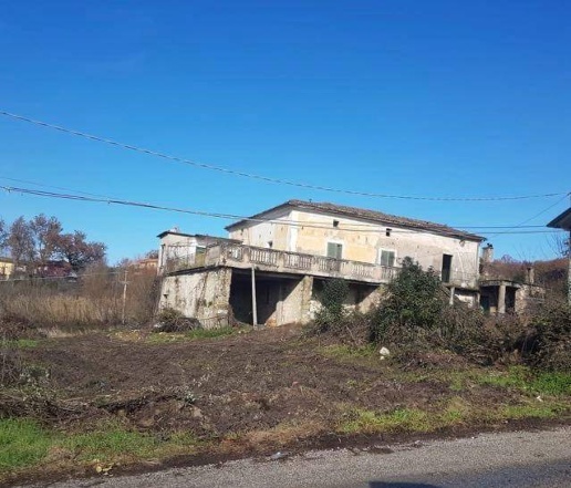 casa indipendente in vendita a Cassino in zona Montecassino