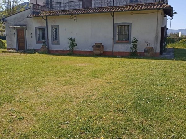 casa indipendente in vendita a Cassino