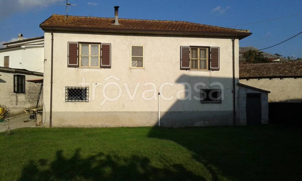 casa indipendente in vendita a Cassino