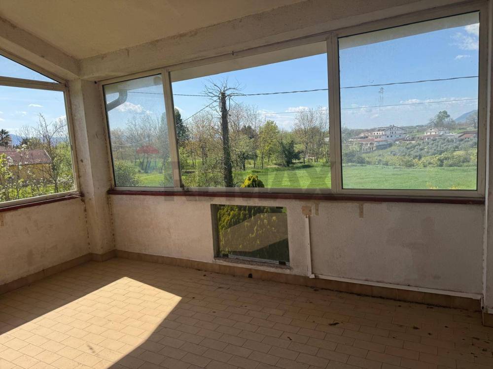casa indipendente in vendita a Cassino in zona Sant'Angelo in Theodice