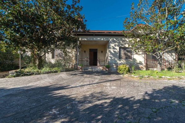 casa indipendente in vendita a Cassino