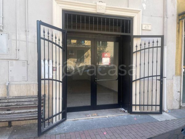 negozio in vendita a Cassino