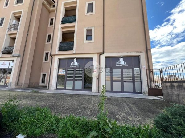 locale commerciale in vendita a Cassino