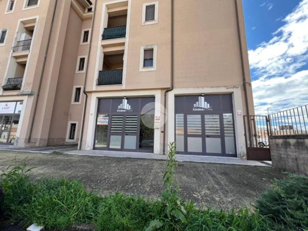 negozio in vendita a Cassino