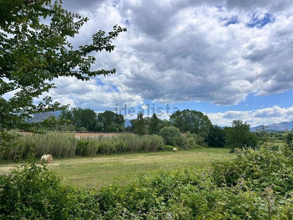 terreno agricolo in vendita a Cassino in zona Sant'Angelo in Theodice