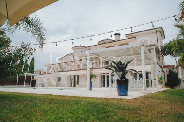 casa indipendente in vendita a Cassino in zona Sant'Angelo in Theodice