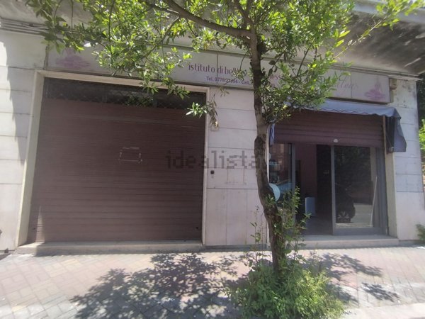 locale commerciale in vendita a Cassino