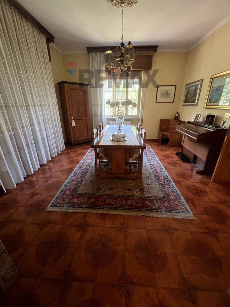 casa indipendente in vendita a Cassino