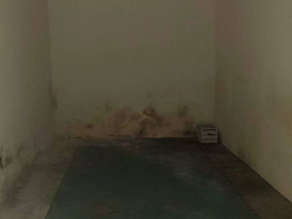 locale di sgombero in vendita a Cassino