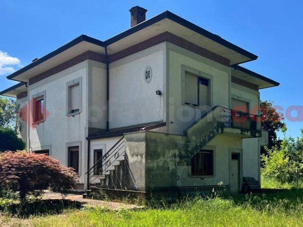 casa indipendente in vendita a Cassino in zona Sant'Angelo in Theodice