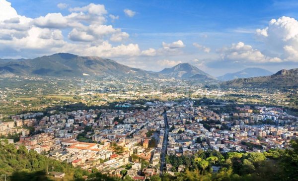 negozio in vendita a Cassino