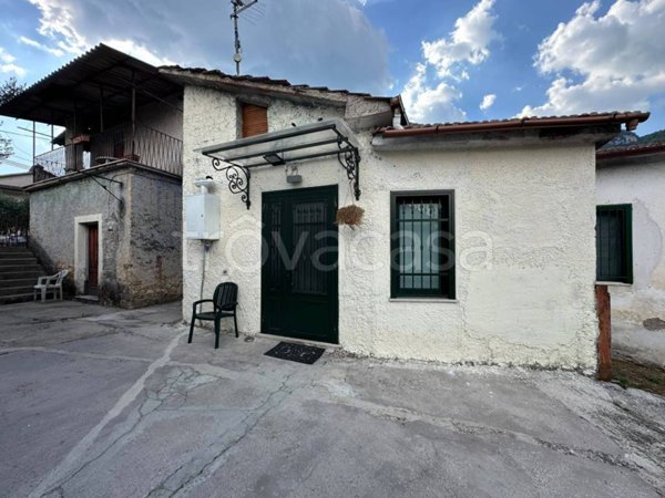 appartamento in vendita a Cassino in zona Caira
