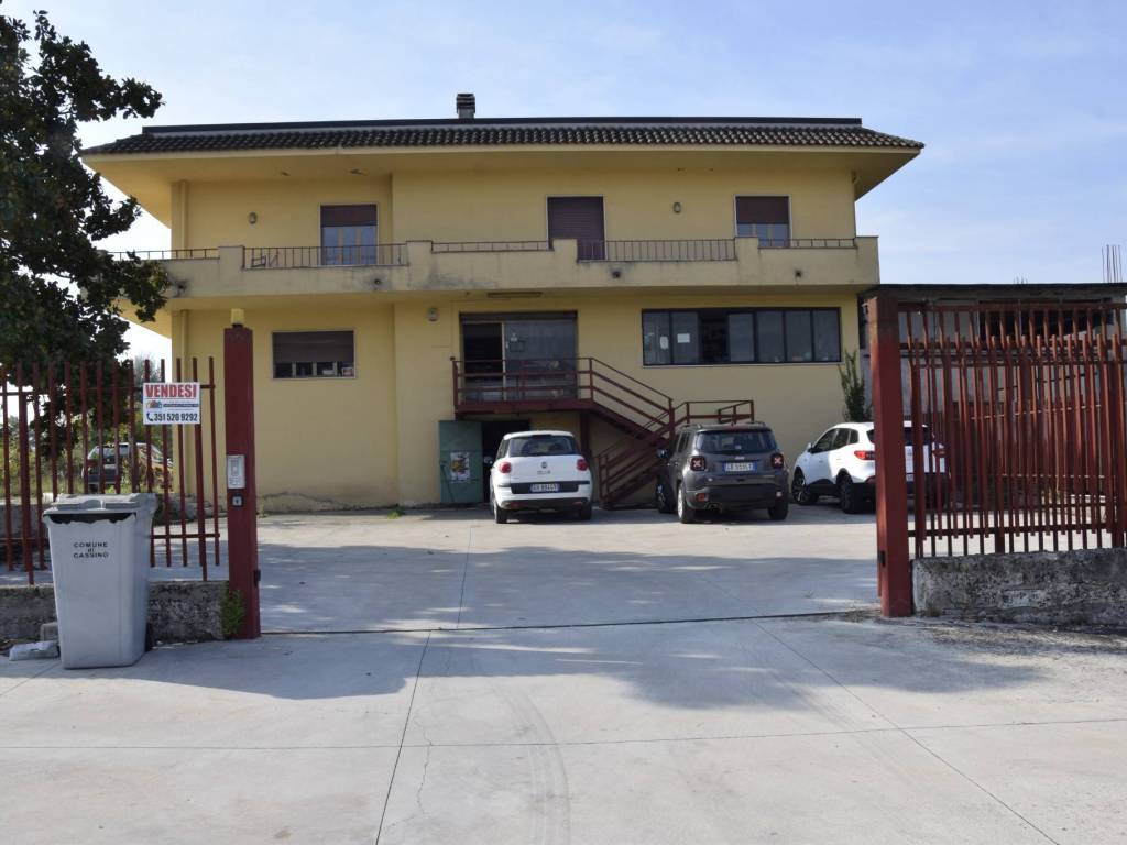 casa indipendente in vendita a Cassino