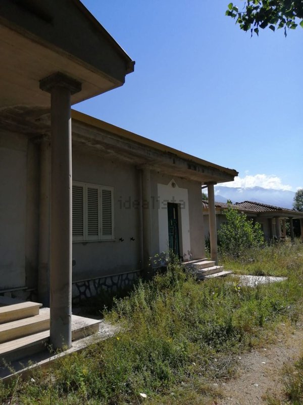 casa indipendente in vendita a Cassino