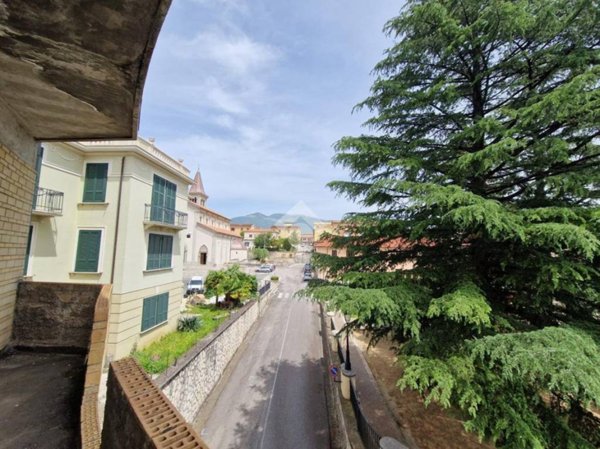 casa indipendente in vendita a Castelliri