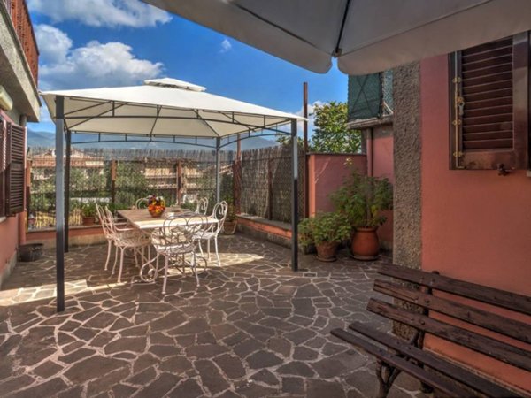 casa indipendente in vendita a Castelliri