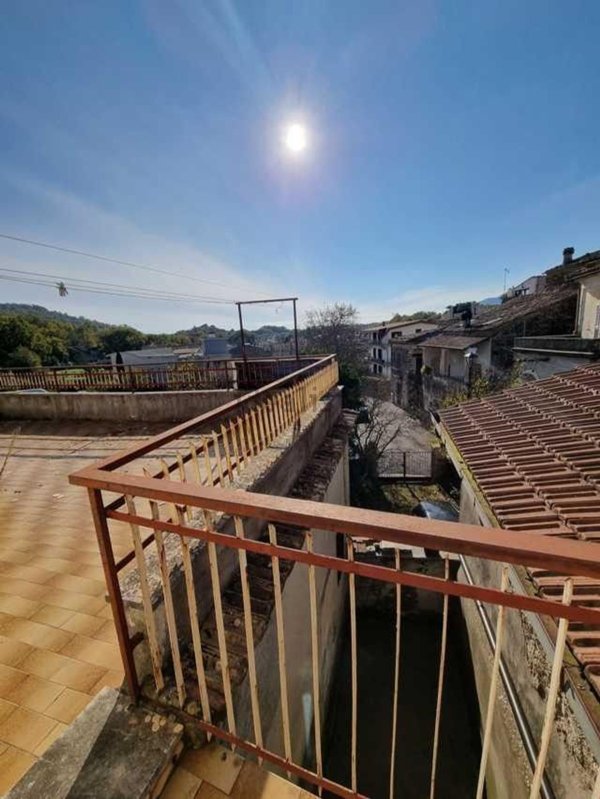 appartamento in vendita a Castelnuovo Parano in zona Casali