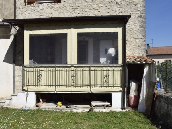 appartamento in vendita a Castelnuovo Parano in zona Casali
