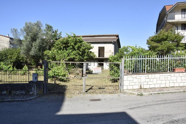 casa indipendente in vendita a Castelnuovo Parano in zona Casali