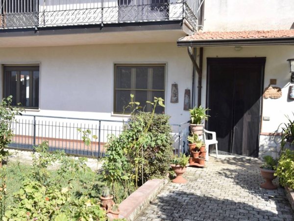 appartamento in vendita a Castelnuovo Parano in zona Casali