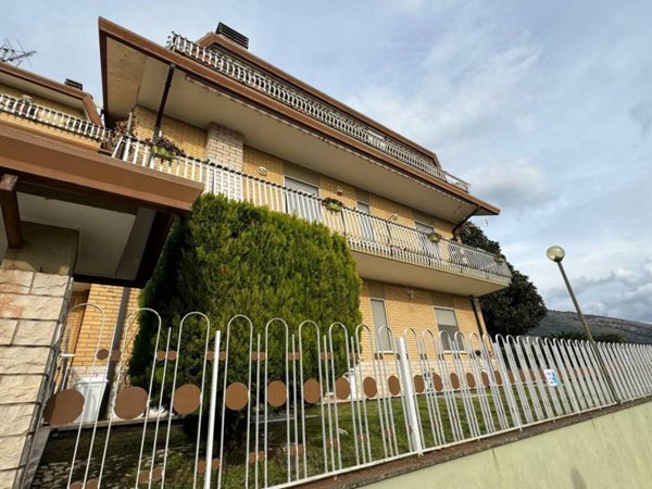 appartamento in vendita a Castrocielo