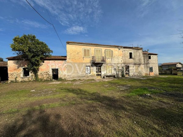 casa indipendente in vendita a Castrocielo