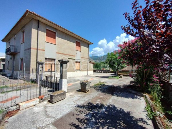 casa indipendente in vendita a Castrocielo