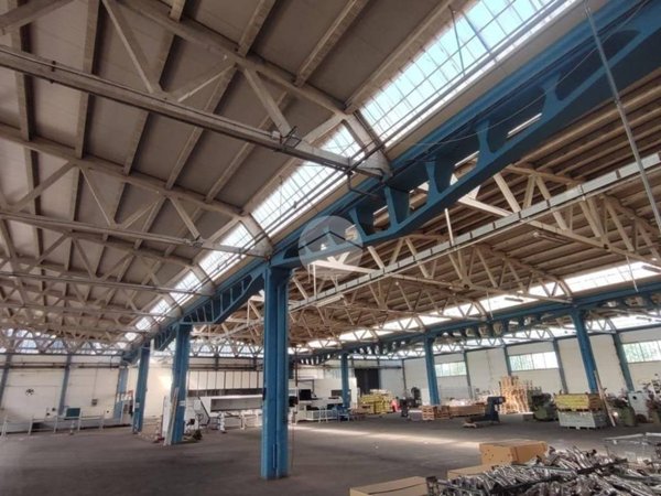 capannone in vendita a Castrocielo