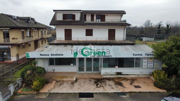 locale commerciale in vendita a Castrocielo