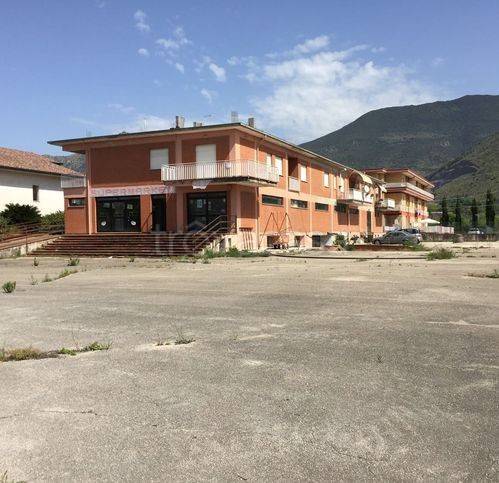 negozio in vendita a Castrocielo