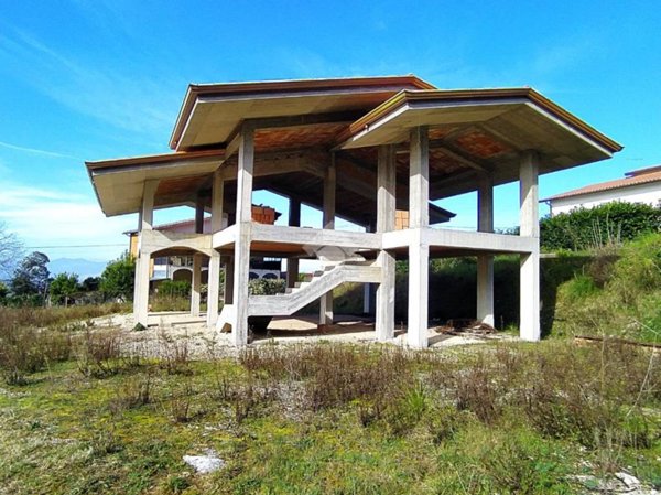 casa indipendente in vendita a Castrocielo