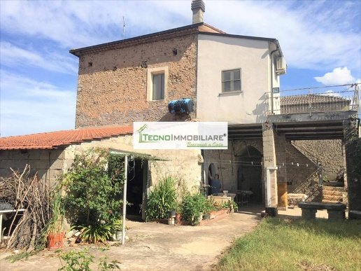 casa indipendente in vendita a Castrocielo